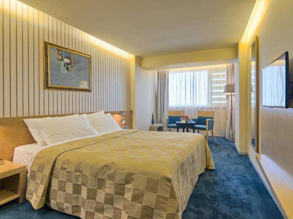 Hotel Vega 9